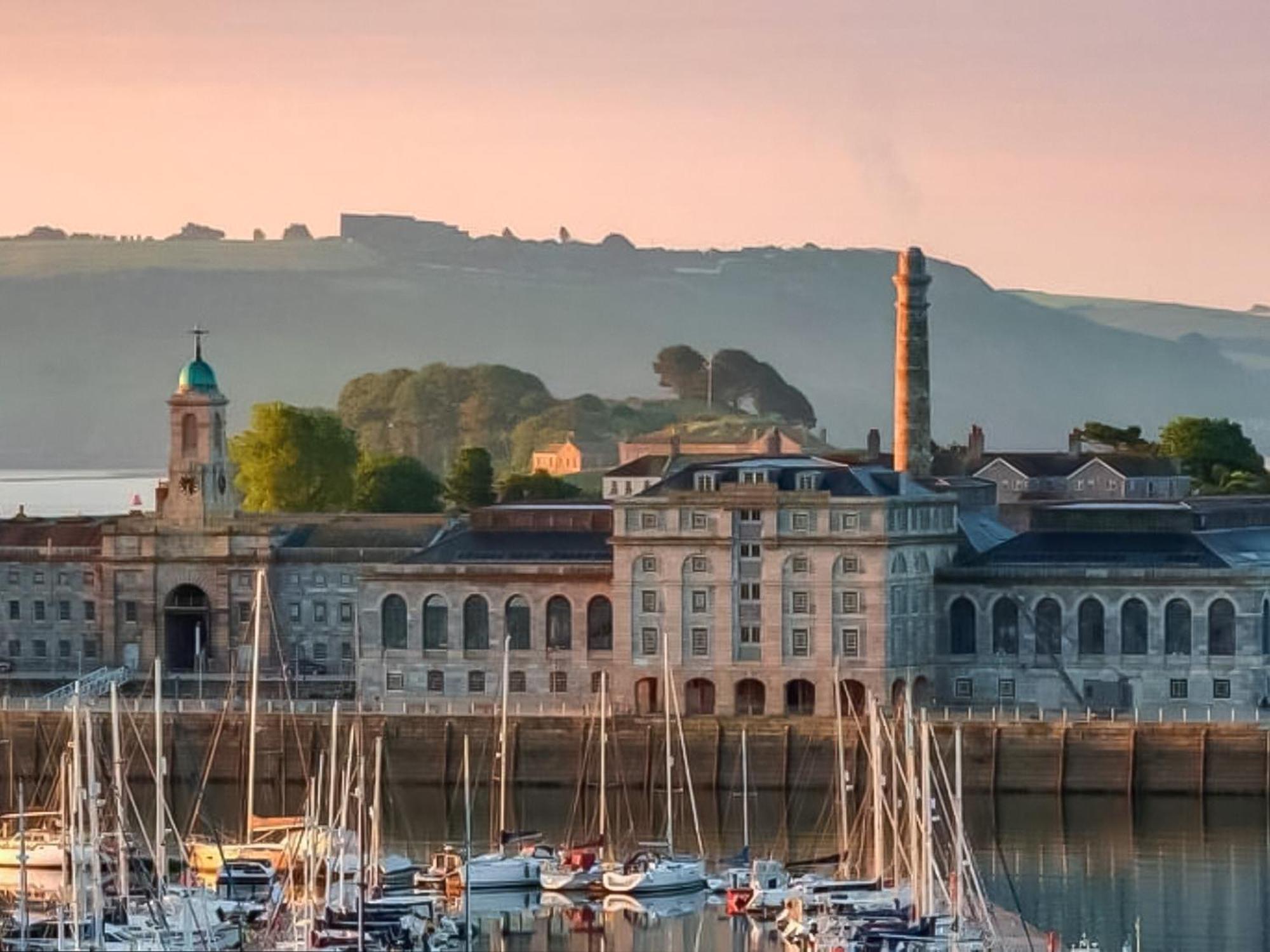 Ferienwohnung The Sail Loft - Royal William Yard Millbrook Exterior foto